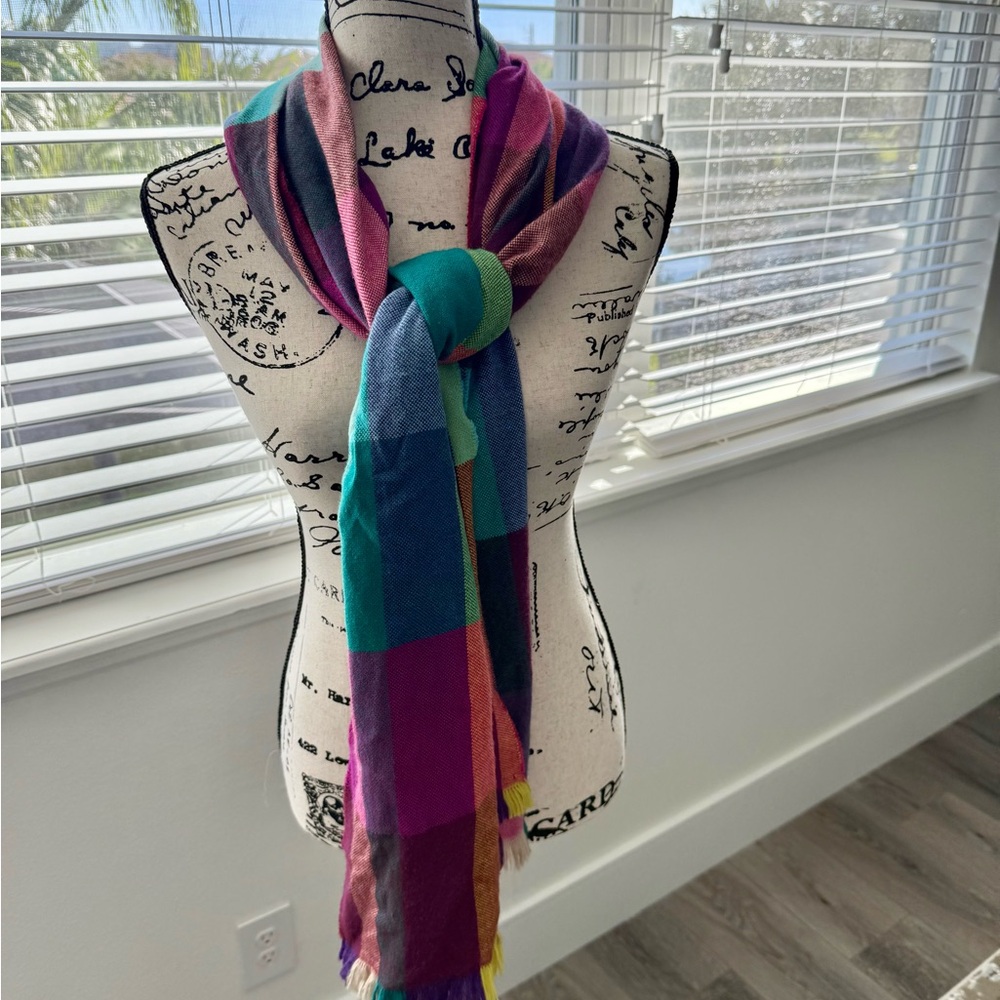 Great Condition Echo Multicolor Plaid Scarf